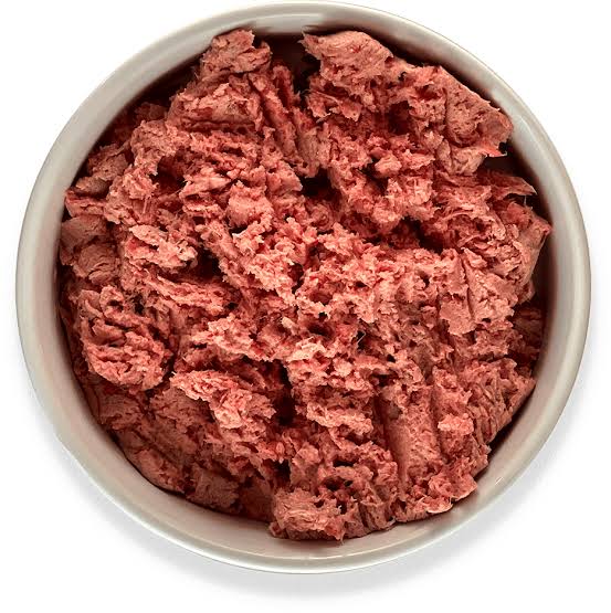 Dougies Chicken & Salmon 560g (4 x 140g) - Image 3